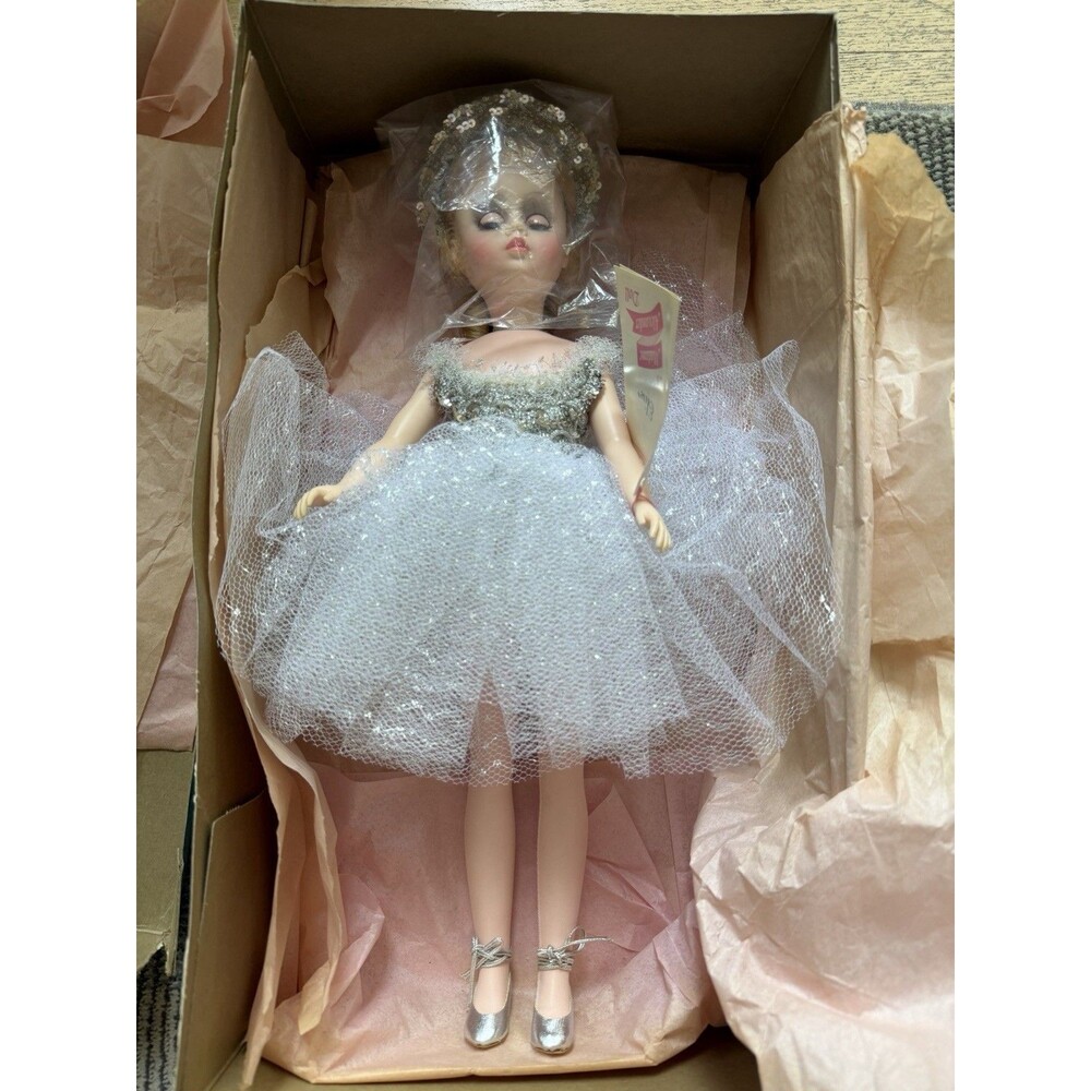 NIB Vintage Madame Alexander Doll Elise Silver Dress Ballerina 17" # 1640